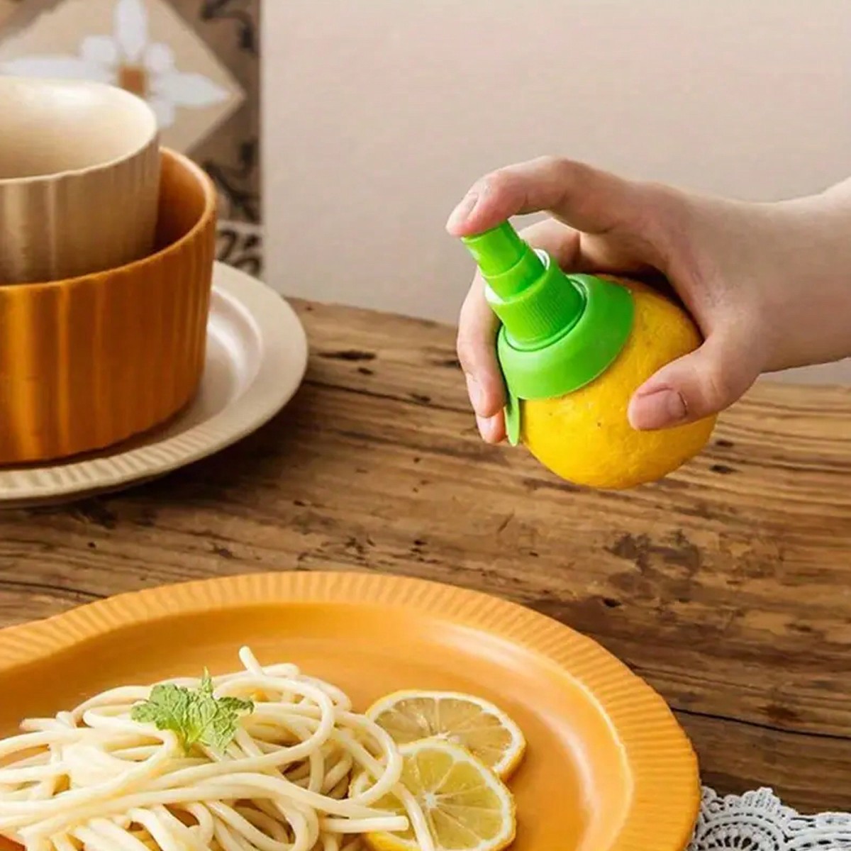 1pc, Mini Lemon Juice Squeezer - đánh giá và giá Citrus Juicer Bar