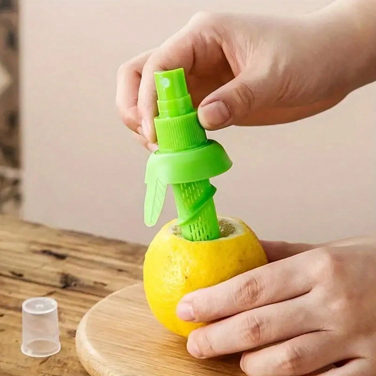 1pc, Mini Lemon Juice Squeezer - đánh giá và giá Citrus Juicer Bar